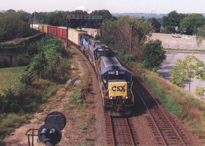 [VRE 310 north of Long Bridge]