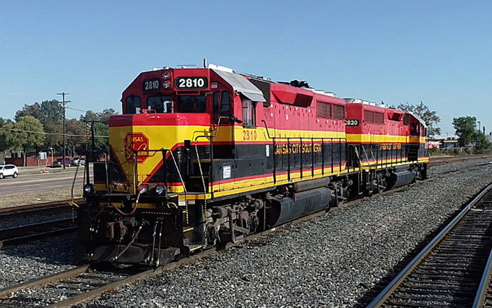 WP GP40 3506 as KCS 2810 BB LF