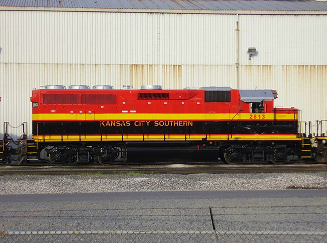 WP GP40 3509 as KCS 2813 BB RS