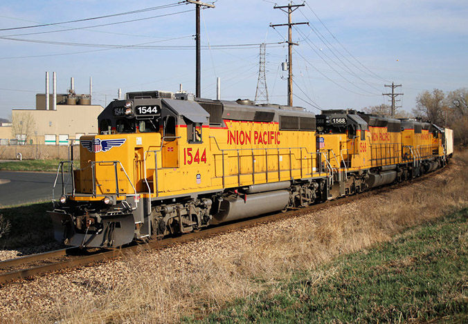 WP GP40-2 3555 as UP 1544 YG LF