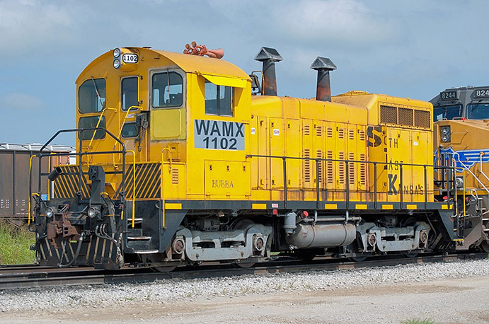 WP SW6 606 as WAMX 1102 YEL RS