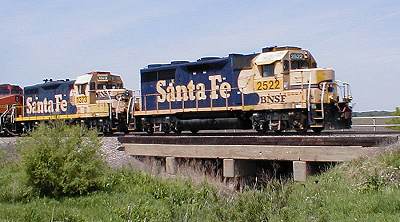 EMD GP35(2522), GP7(1373)