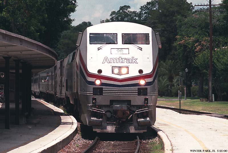 Southbound Amtrak 19 pulls into Winter Park, FL this sunny afternoon.