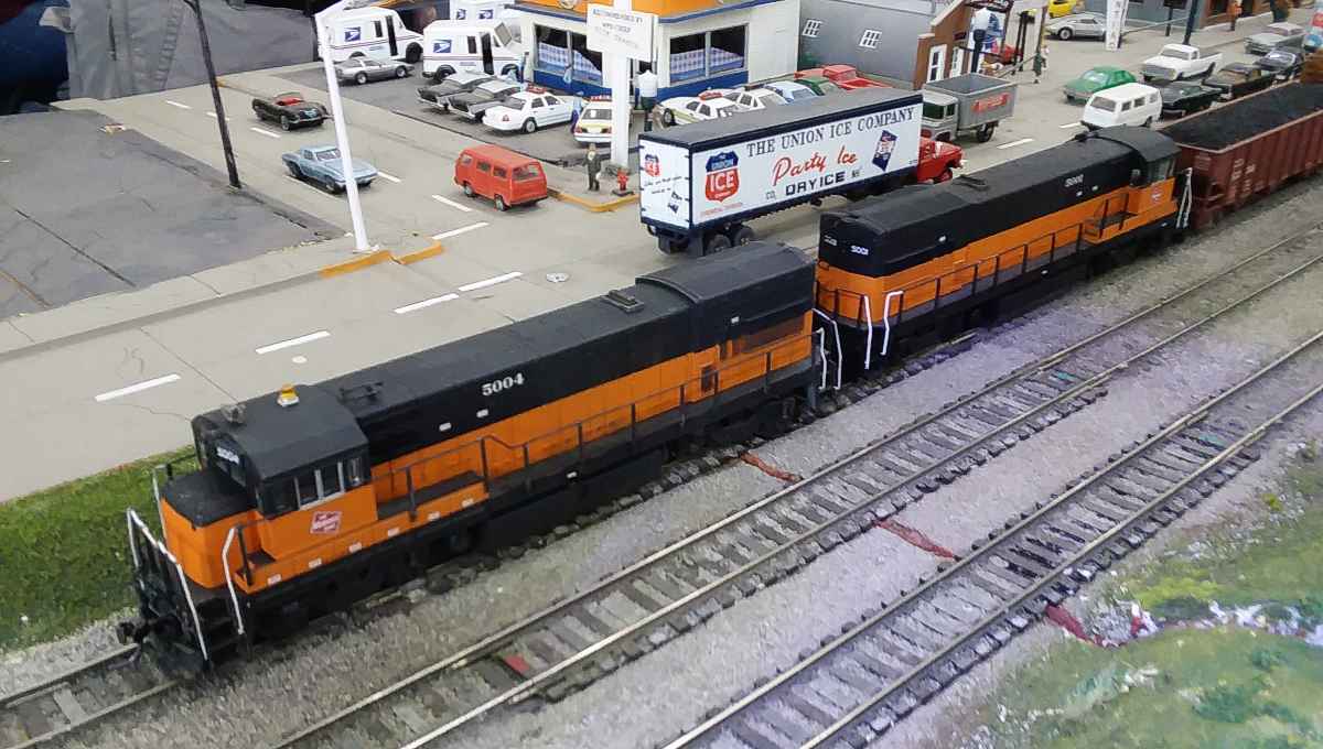 Here's Jon's U28 B's, HO scale.