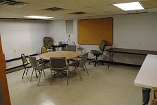 meetingroom.jpg (157863 bytes)