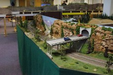 view3.jpg (242907 bytes)