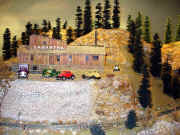 chic11.jpg (216143 bytes)