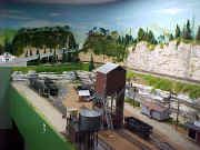 025.jpg (84377 bytes)