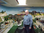 046.jpg (80884 bytes)