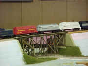 015.jpg (56032 bytes)