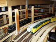 roy-14.jpg (102439 bytes)