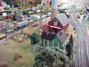 093.jpg (97968 bytes)