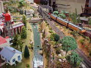 098.jpg (114423 bytes)