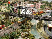 128.jpg (126398 bytes)