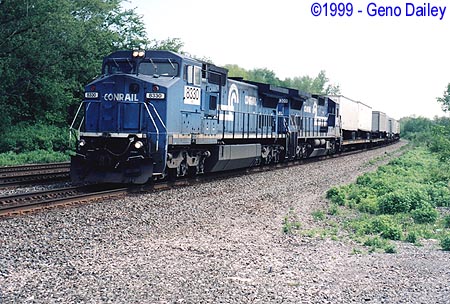 Ex-Con #8330 pulls TV-77 on Track #2