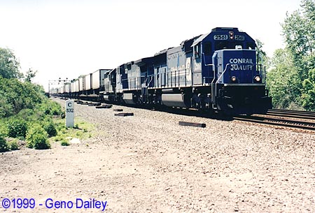 Conrail #2561 Leads Train TV-14 on Track #2