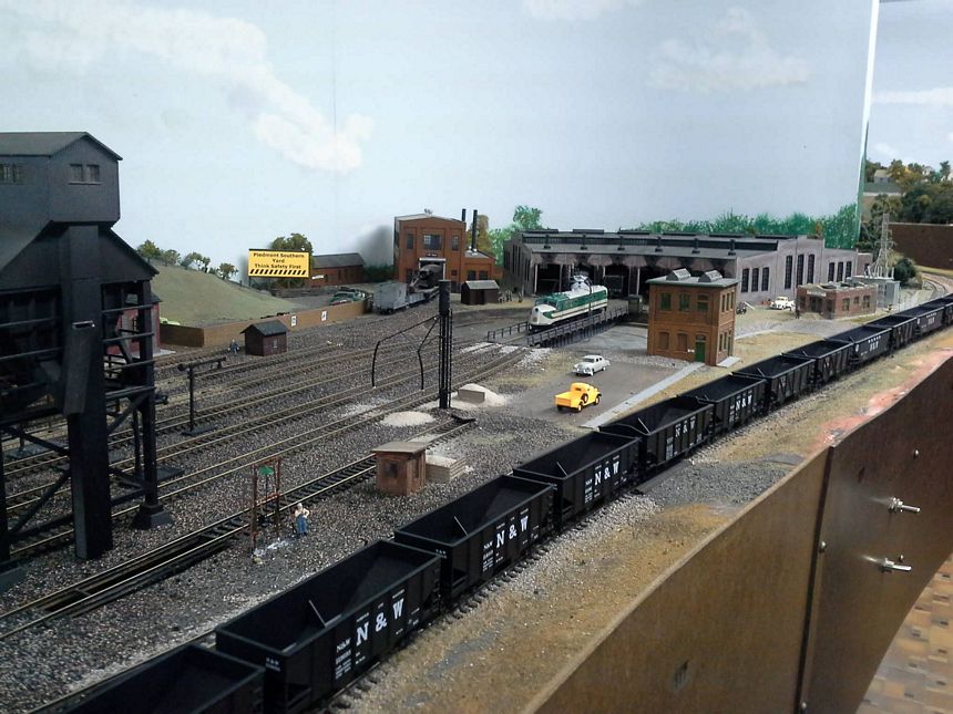 Click to display next picture