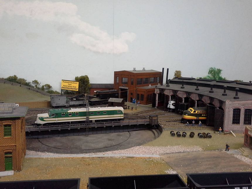 Click to display next picture