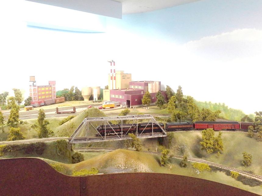 Click to display next picture