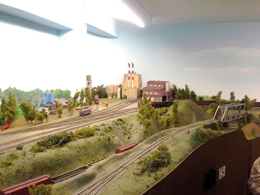 Click to display next picture