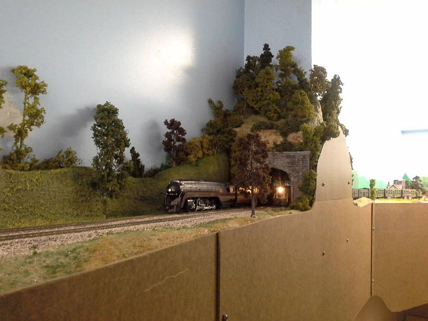 Click to display next picture