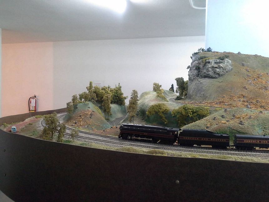 Click to display next picture