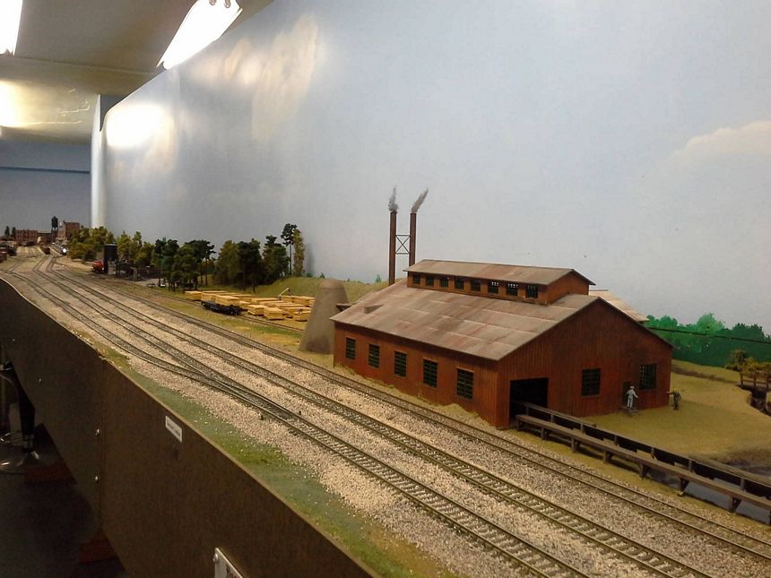 Click to display next picture