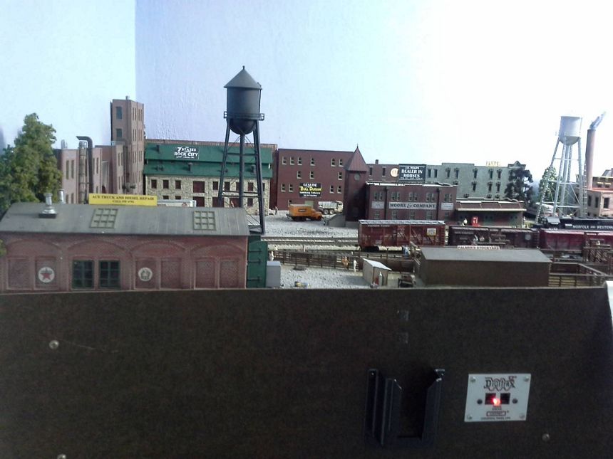 Click to display next picture