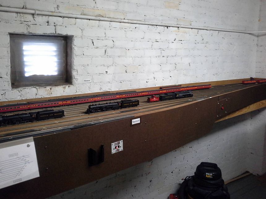 Click to display next picture