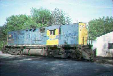 http://www.trainweb.org/dhvm/images/dhrr_diesel/ALCO_C-420/DHVM_Archives/215-01.jpg