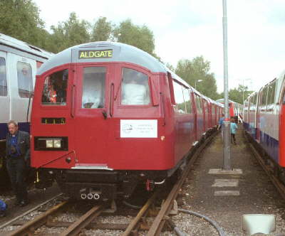Cravens Heritage Trains Unit - DMC 3906