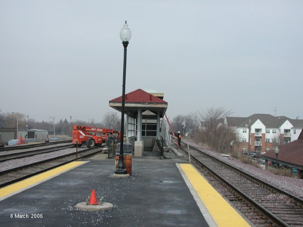 Mild weatherin March 20, months after work began occupies both main tracks
