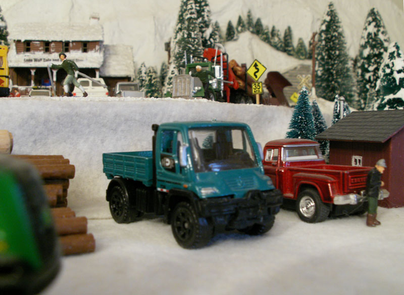Unimog on snow