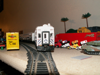 Metrolink Control Suicide Cab 608 Athearn