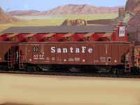 Santa Fe Covered Hopper 309698