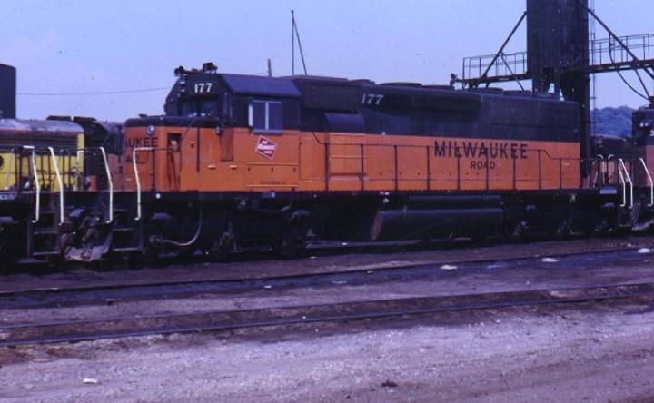 SD40-2 #177