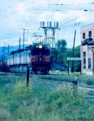 A set of boxcabs grind past Primrose substation in the summer of '69 Photo by Michael Sol