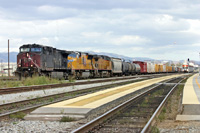 SP 100 Leads the MSJRV East out of Santa Clara, CA