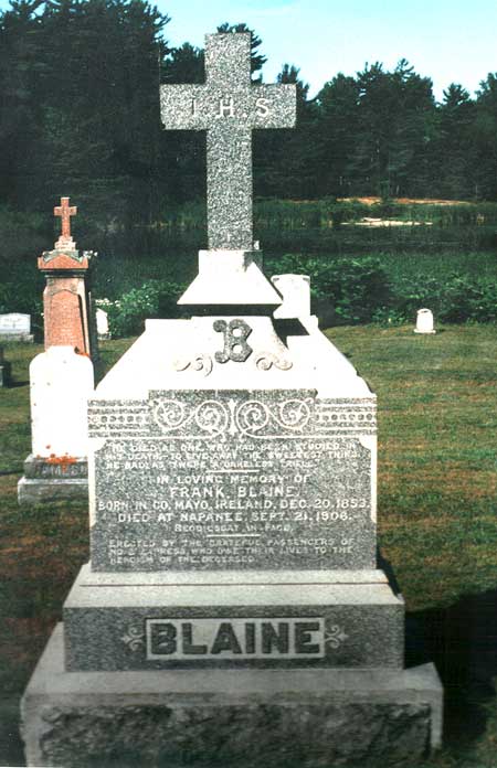 tombstone3.jpg - 48957 Bytes