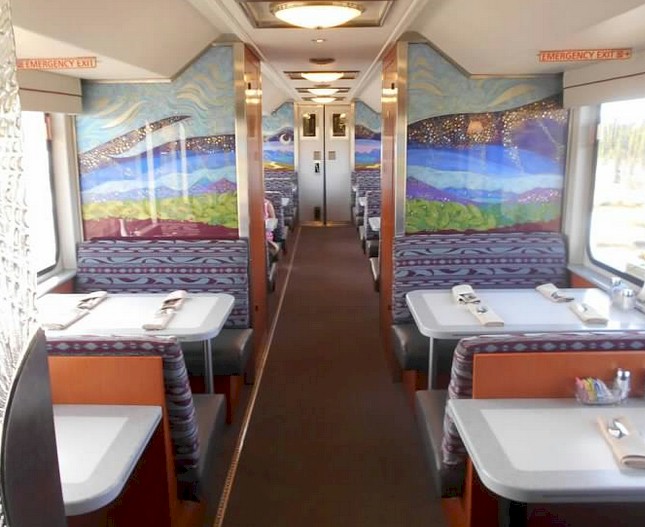 diningcar2.jpg
