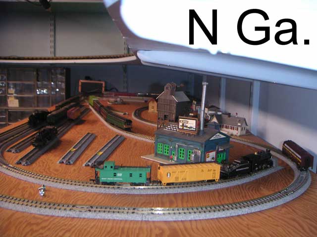 rhnTrains8label640q30