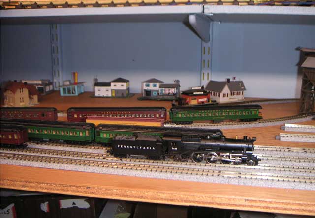 rjnTrains5crop640q30