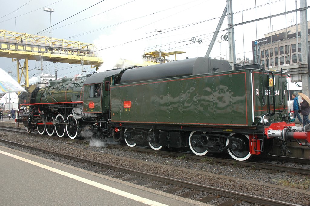 2781-0022-040513.jpg - SNCF 141 R 1244 / Zürich HB 4.5.2013