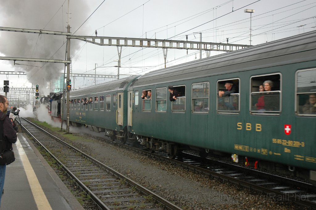 2782-0050-040513.jpg - SNCF 141 R 1244 + DB 41.018 / Zürich HB 4.5.2013