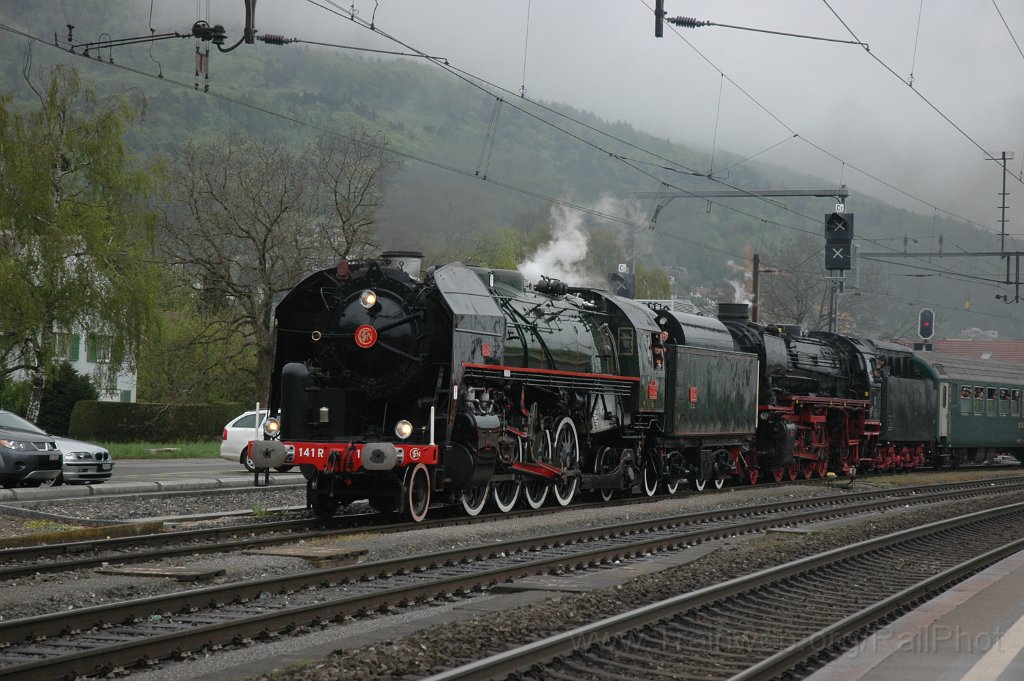 2784-0025-040513.jpg - SNCF 141 R 1244 + DB 41.018 / Oensingen 4.5.2013