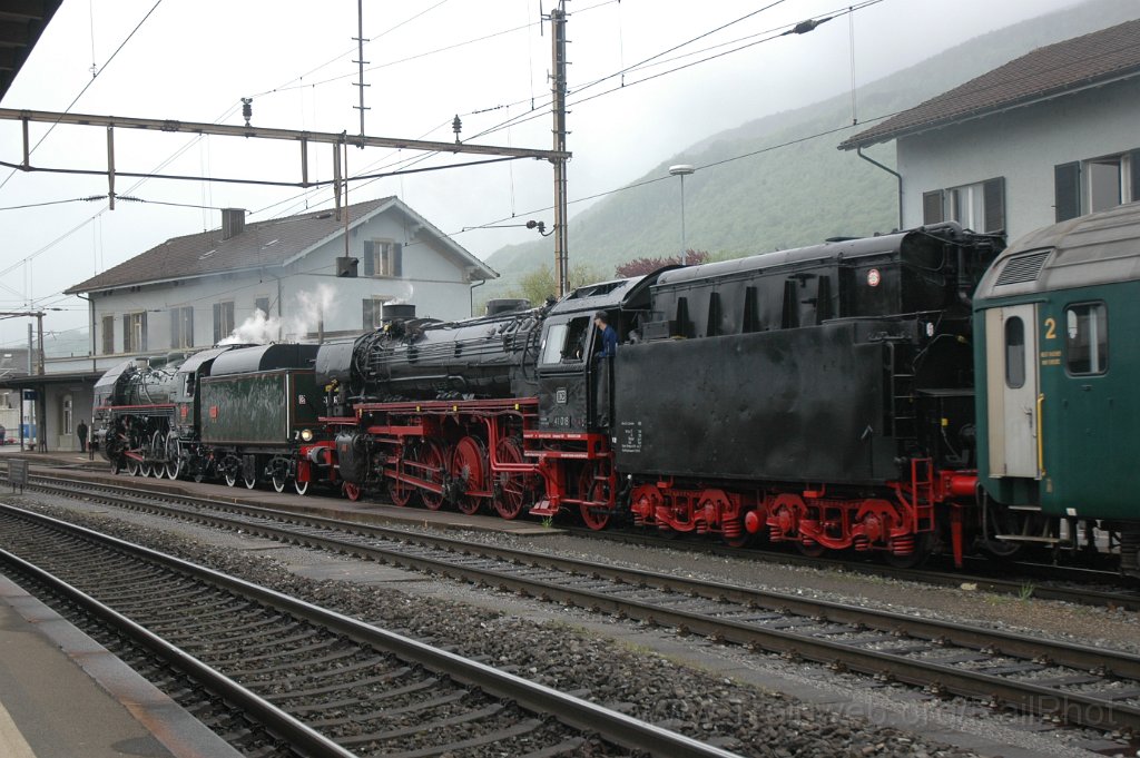 2784-0039-040513.jpg - SNCF 141 R 1244 + DB 41.018 / Oensingen 4.5.2013