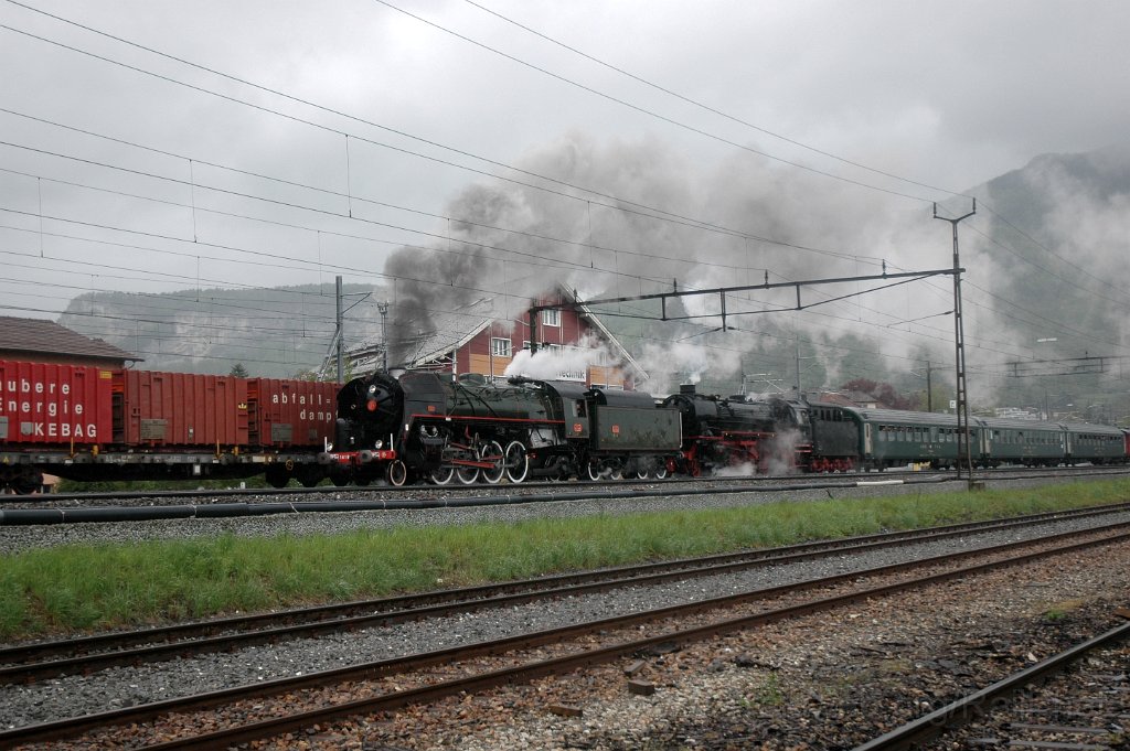 2786-0038-040513.jpg - SNCF 141 R 1244 + DB 41.018 / Oensingen 4.5.2013
