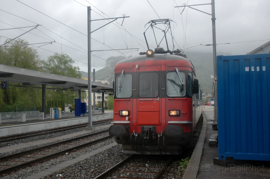 2787-0049-040513.jpg - OeBB RBe 4/4 205 / Oensingen 4.5.2013