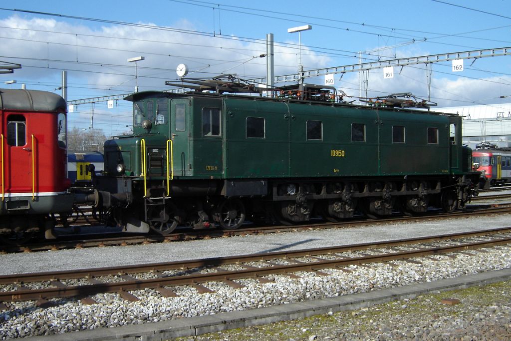 1283-0011-150207.jpg - SBB-CFF Ae 4/7 10950 / Oberwinterthur 15.2.2007