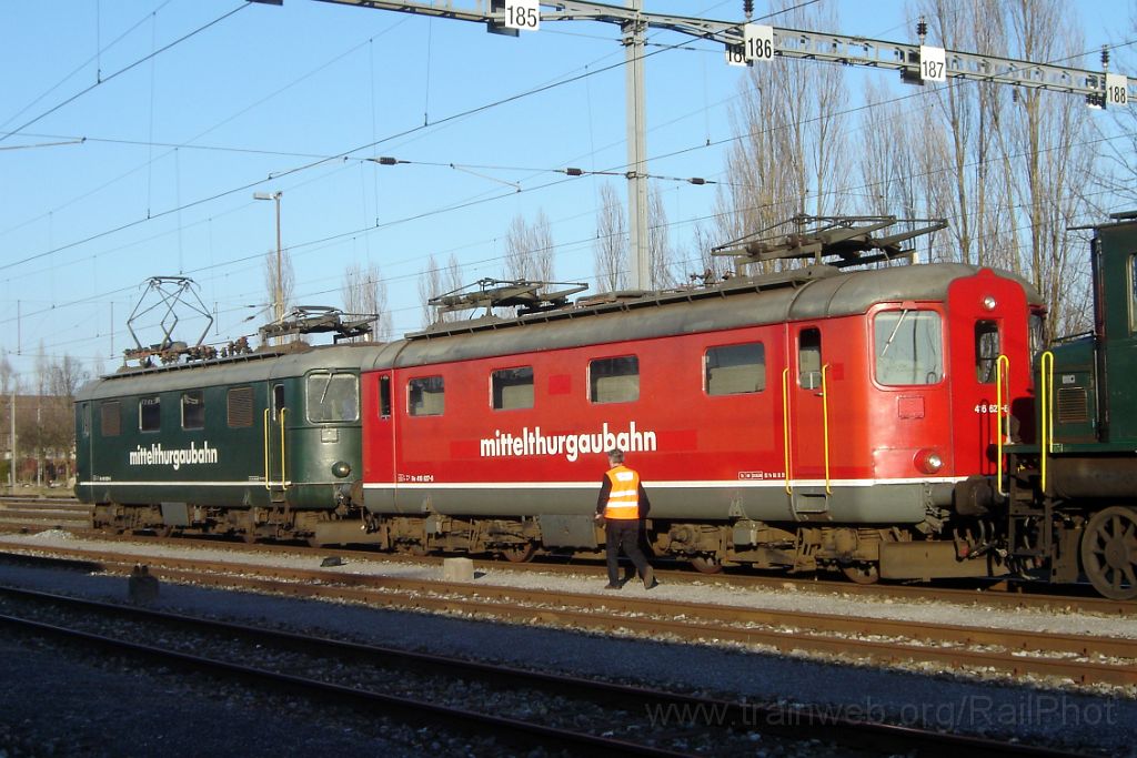 1284-0033-150207.jpg - MThB Re 416.627-8 + Re 416.628-6 / Romanshorn 15.2.2007